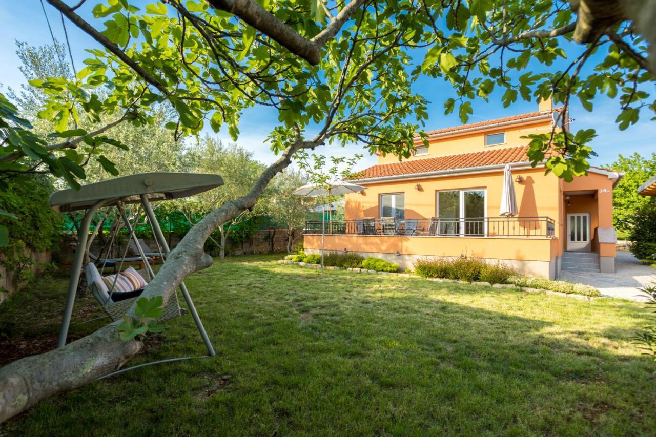 Holiday House Toici Nenadici  Exteriör bild